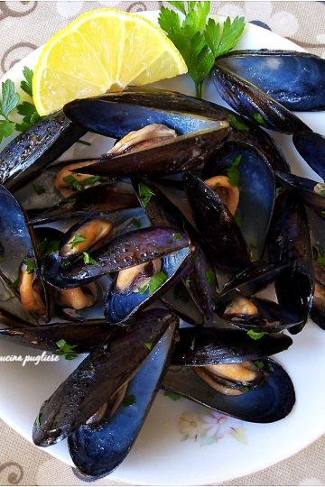 Cozze alla marinara - lacucinapugliese--