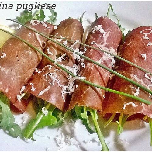 Involtini di bresaola e rucola