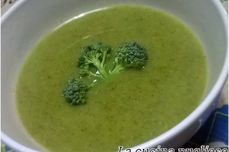 Vellutata di broccoli - la cucina pugliese
