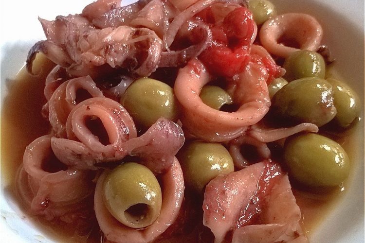 Calamari peperoni e olive - la cucina pugliese