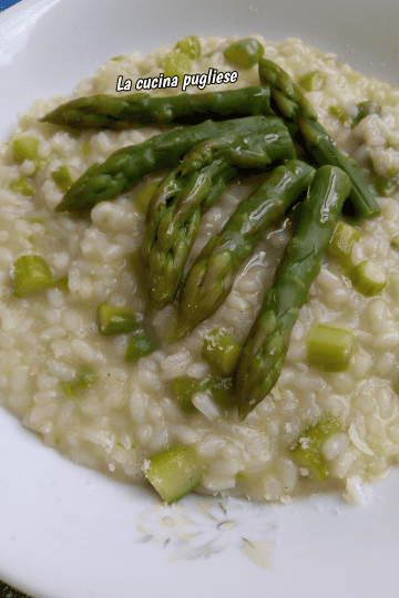 Risotto agli asparagi - la ecucinapugliese