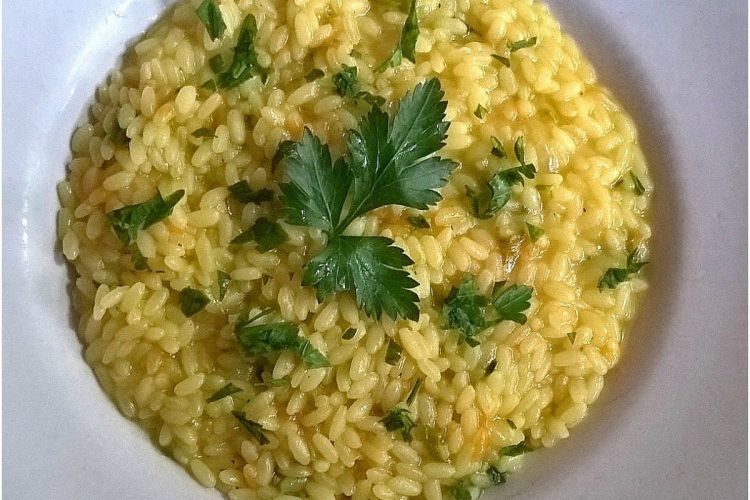 Risotto con fiori di zucca e zafferano - la cucina pugliese