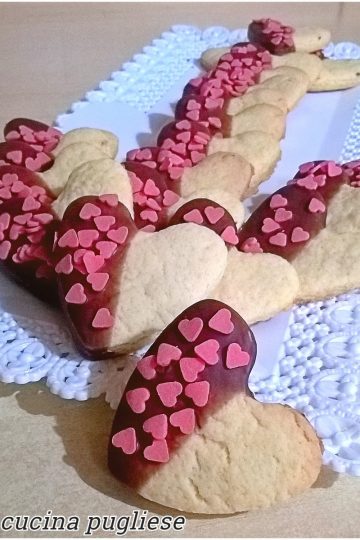 Biscotti di San Valentino - la cucina pugliese