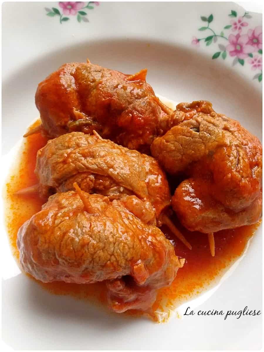 Braciole di cavallo alla pugliese al sugo