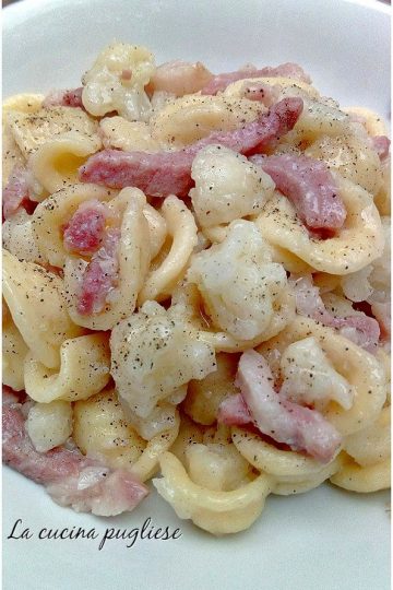 Orecchiette con pancetta e cavolfiore - la cucina pugliese