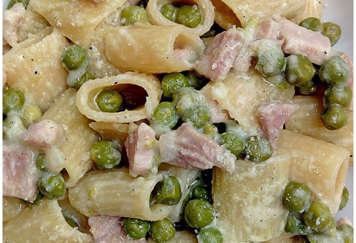 Pasta prosciutto e piselli - la cucina pugliese