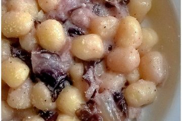 Gnocchi con radicchio e robiola - la cucina pugliese
