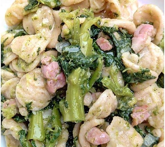 Orecchiette cime di rapa e pancetta - la cucina pugliese