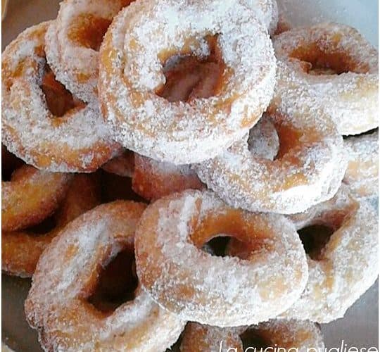 Taralli di patate - la cucina pugliese--