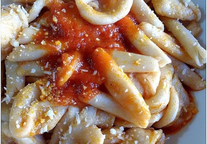 Orecchiette e minchiareddhi con ragù di carne pugliese - la cucina pugliese--