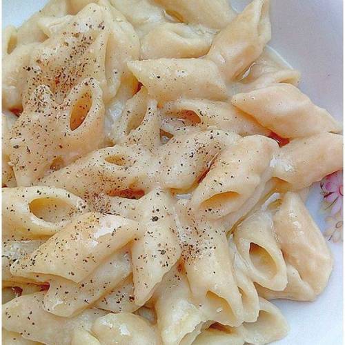 Pasta con le fave bianche