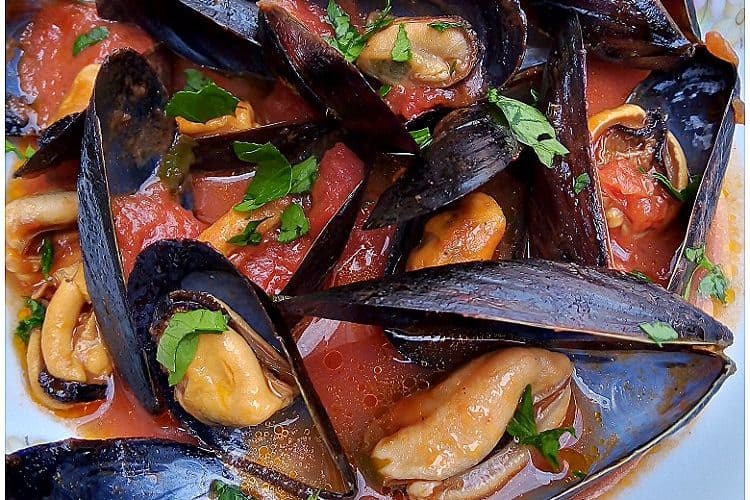 Zuppa di cozze alla tarantina - lacucinapugliese--