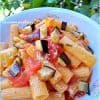 Pasta al sugo con melanzane fritte - la cucina pugliese--