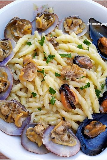 Trofie cozze e vongole - la cucina pugliese