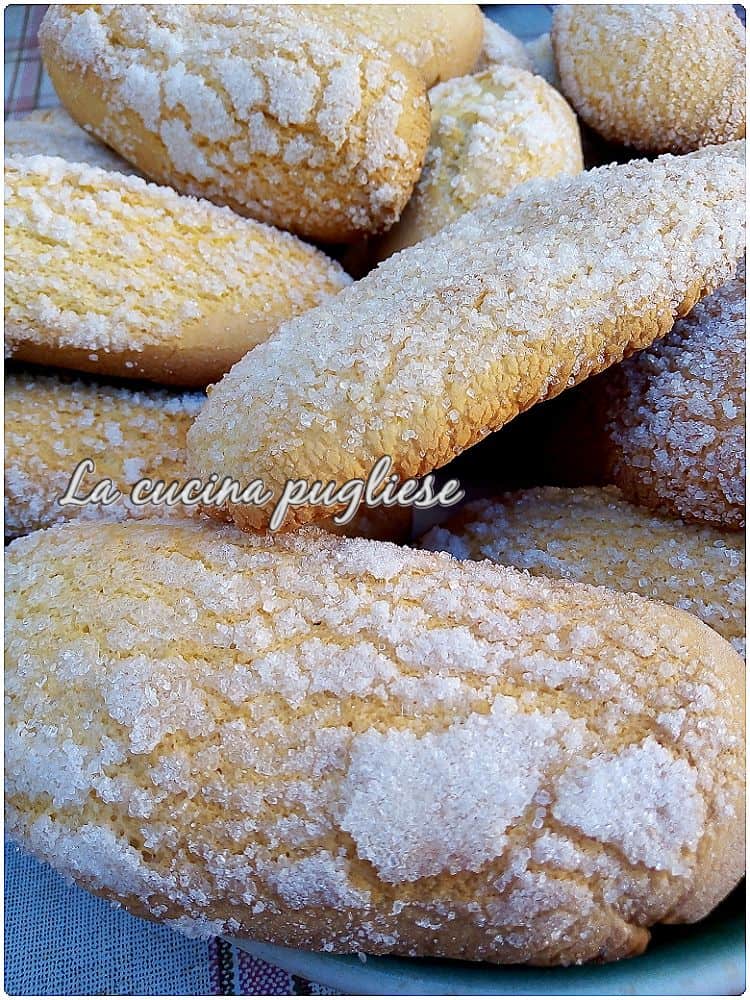 Biscotti da latte zuccherati pugliesi