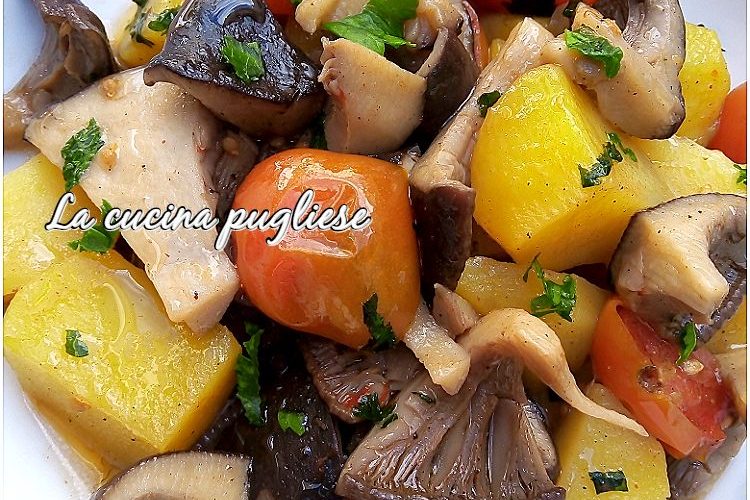 Funghi cardoncelli in padella con patate e pomodorini - la cucina pugliese