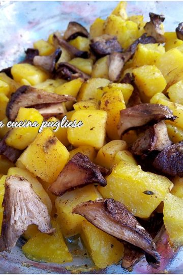 Funghi cardoncelli e patate al forno - la cucina pugliese