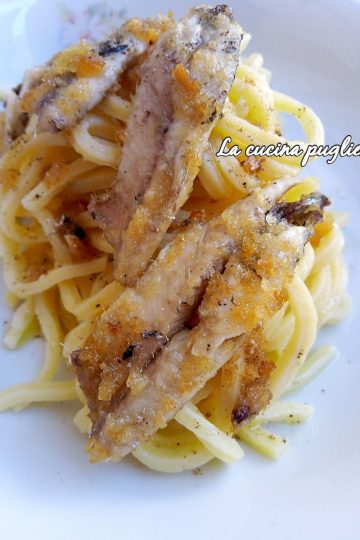 Pasta con le sarde - la cucina pugliese