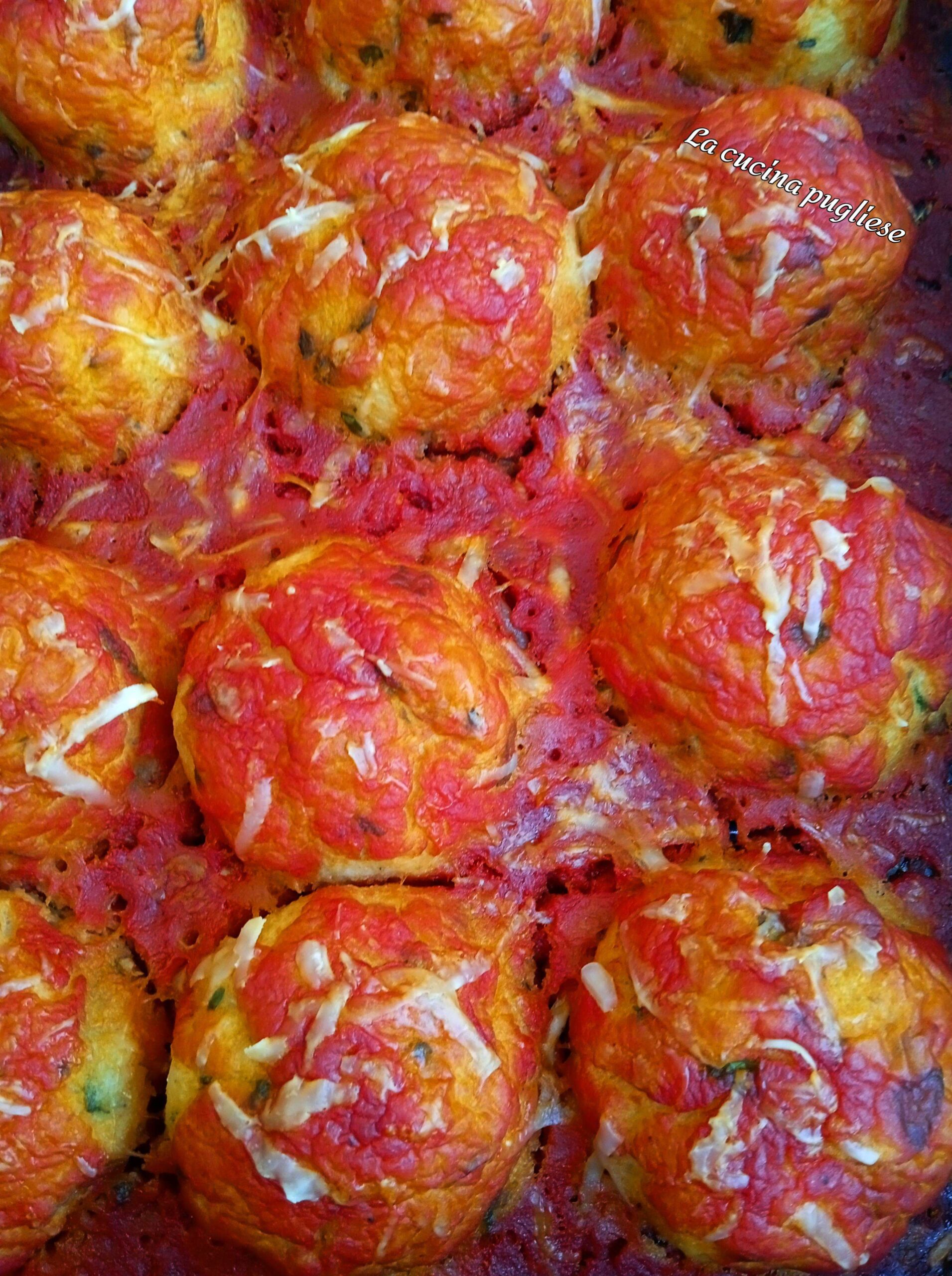 Cocule - polpette di patate al sugo e cotte al forno